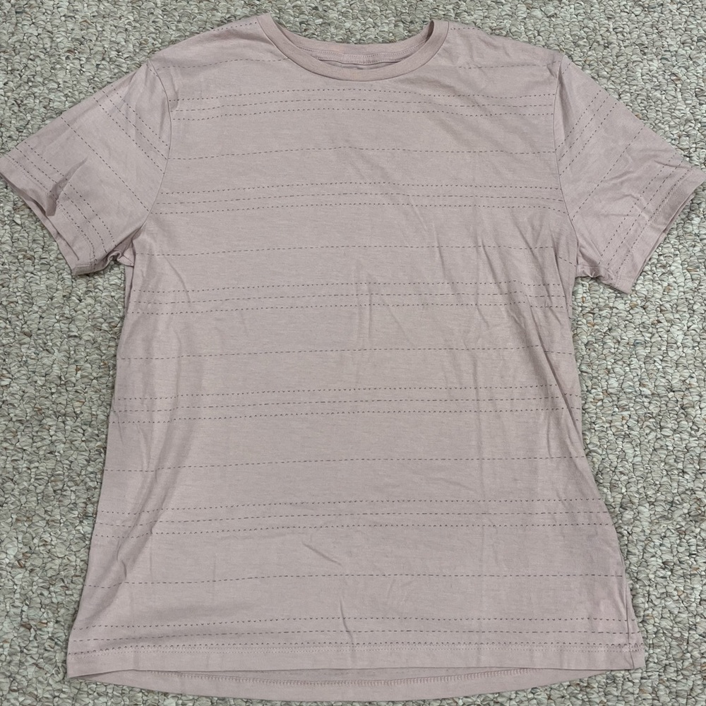 Old Navy Men’s Size M Pink T-shirt